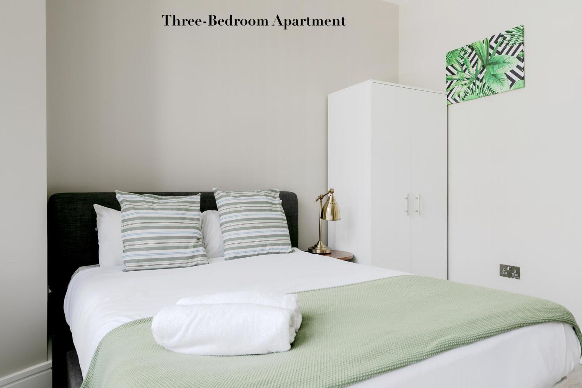 Superb Apartments Opposite Edgware Road Station London Bilik gambar