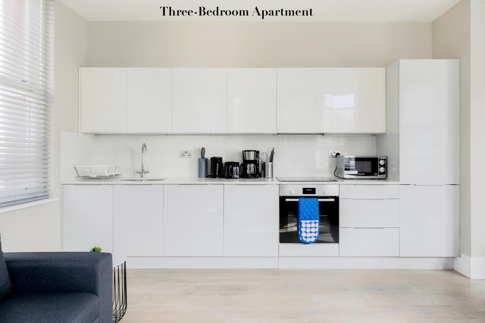 Superb Apartments Opposite Edgware Road Station London Bilik gambar