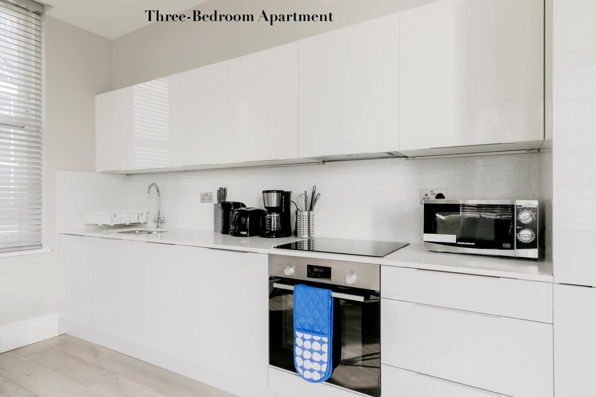 Superb Apartments Opposite Edgware Road Station London Bilik gambar