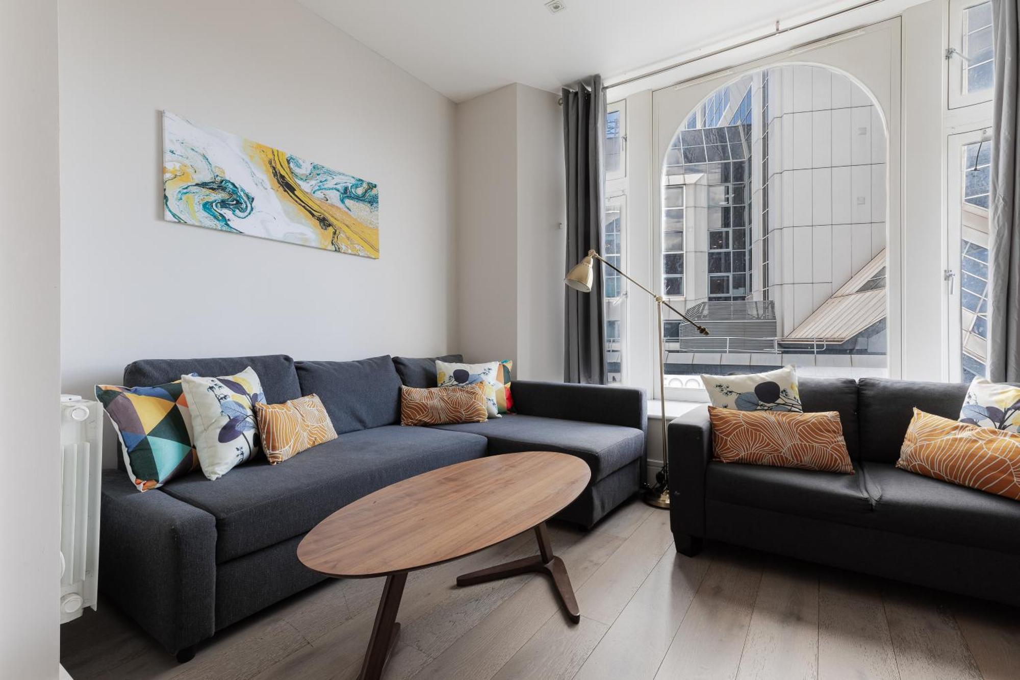 Superb Apartments Opposite Edgware Road Station London Bilik gambar